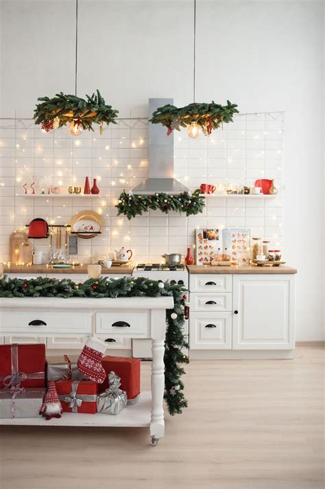 10 Festive Christmas Kitchen Decor Ideas To Brighten Your Holiday Season