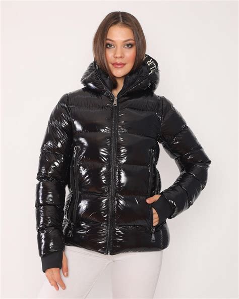 moncler mont parlak siyah yazili cift fermuar QR kod