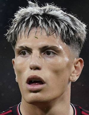 Alejandro Garnacho - Player profile 23/24 | Transfermarkt