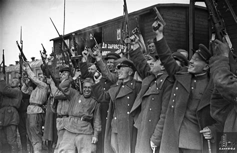 События апреля — мая 1945 года отражены в фотографиях очевидцев