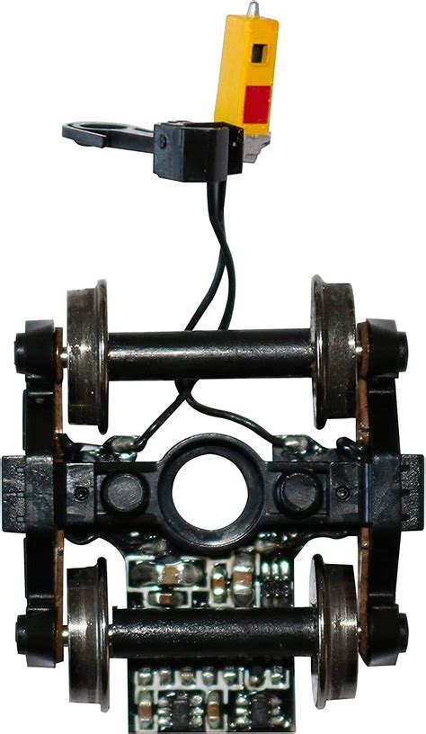 Buy Bachmann Trains End of Train Device with Track-Powered Flashing LED ...