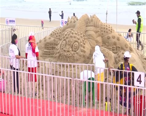 Ninth edition of International Sand Art Festival begins in Odisha's Puri