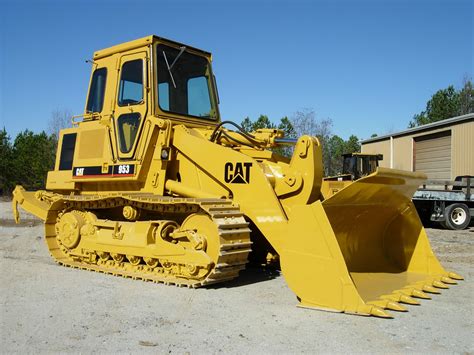 Cat® 953 Track Loader Pairs Agility and Versatility with Fuel and ...