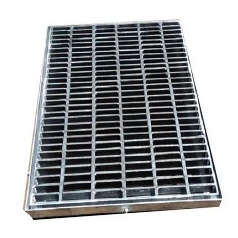 Drain Cover - Stainless Steel Square Manhole Cover Manufacturer from Nagpur