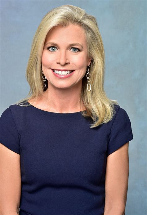 Tracy Smith - CBS News
