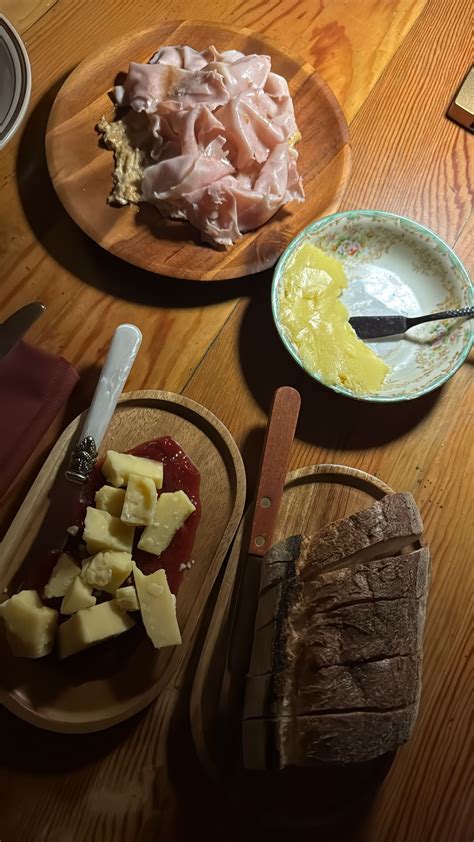 Mila | Brigadeiros: my favorite Brazilian treat 🍬🍫🇧🇷 My mom’s are better Ingredients: 1 tbsp ...