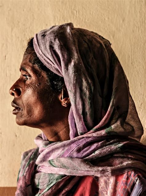 Local Mountain People India 的图像结果