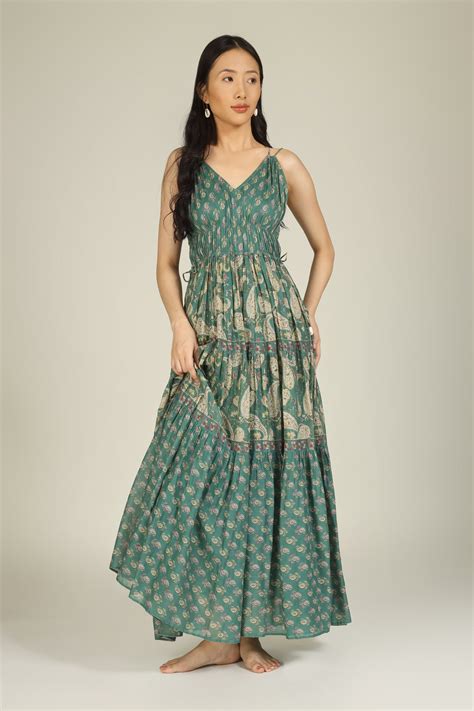 Shop New Fashion Dresses Design for Women at JOVI Fashion India