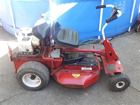 Vintage snapper riding mower for Sale in Forest Park, GA - OfferUp