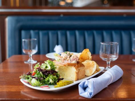 Mare Oyster Bar - Review - North End - Boston - The Infatuation