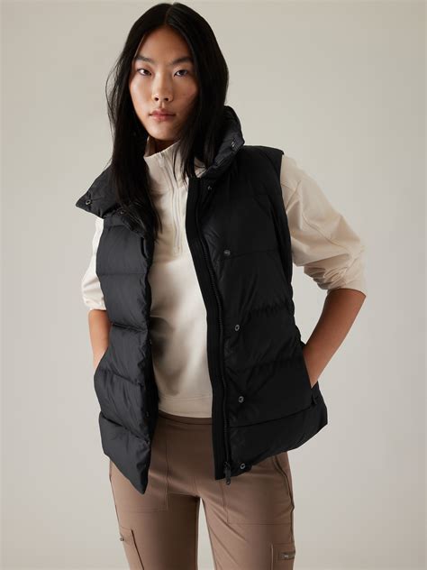 Athleta Downtown Puffer Vest In Black | ModeSens