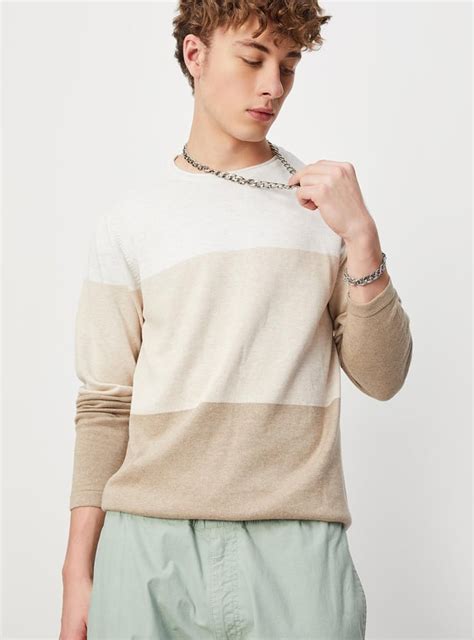 Buy Men Colourblocked Flat Knit Sweater Online at just Rs. 1199.0 ...