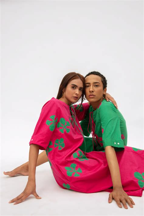 Mia Dress - Green – kavyasinghkundu