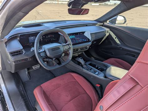 2025 Dodge Charger Daytona Scat Pack Is an All-Electric Muscle Car