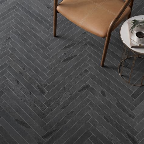 Brazilian black slate herringbone tile riven – Artofit