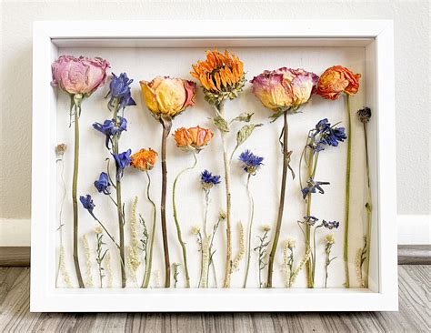 Embossed Decorative Frame Acrylic With Dried Flower Art Deco Fine Wall ...