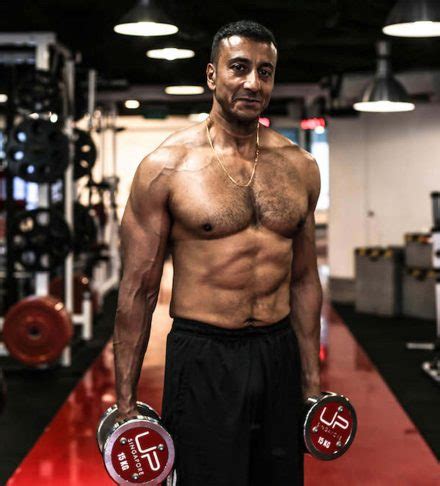 How to Lose Weight - 46-year-old guy lost 13 kg & built 6-pack abs in ...