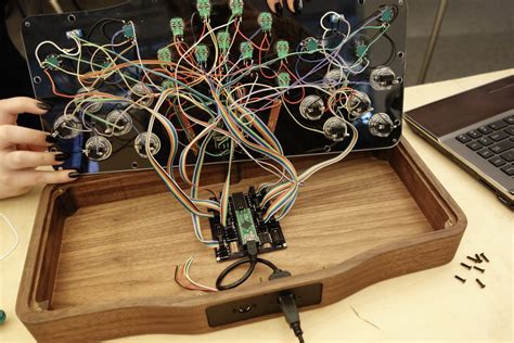 Programming Midi Controllers 的图像结果