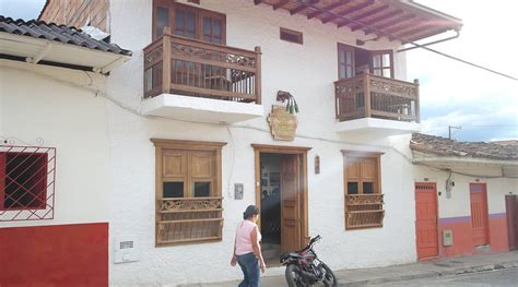 SGT PEPPER'S HOSTEL (Jardin) - Hostel Reviews, Photos, Rate Comparison ...