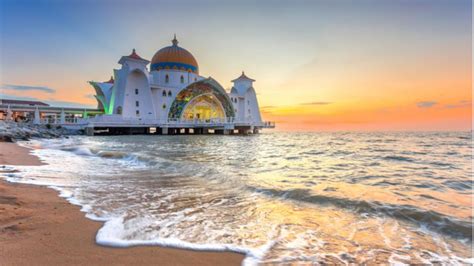 Top 42 Places To Visit In Malaysia That You Must See During Holidays