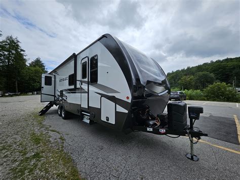 SOLD PRE-OWNED 2021 WINNEBAGO VOYAGE 2831RB | Cold Springs RV | Weare ...