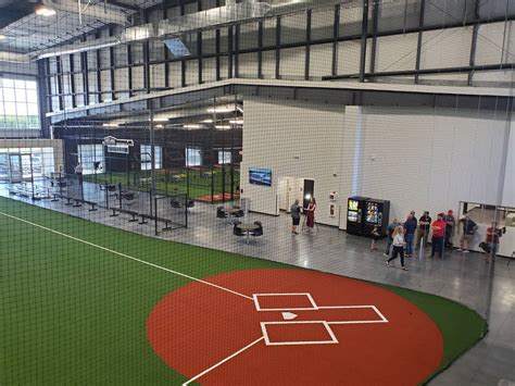 Indoor Sports 的图像结果