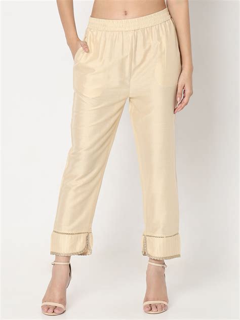Straight Fit Solid Mid Rise Pants