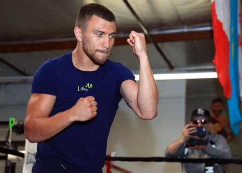 Lomachenko on media training (photos + video) – RingSide24