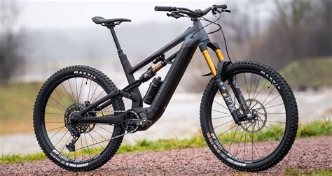 Canyon Torque:ON: Neuer E-Freerider mit viel Federweg - MTB-News.de