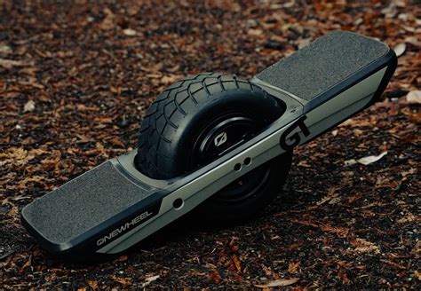 The New Onewheel GT – An On/Off-Road Electric Skateboard