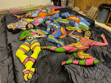 Painting Body Connection 的图像结果