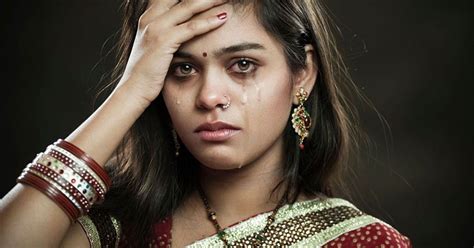 এই ৭ লক্ষণেই বুঝবেন আপনি ভাল নেই, ডিপ্রেশনে ভুগছেন! - Depression mental ...