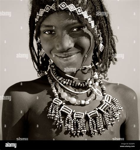 Afar Tribe Girl, Assaita, Afar Regional State, Ethiopia Stock Photo - Alamy