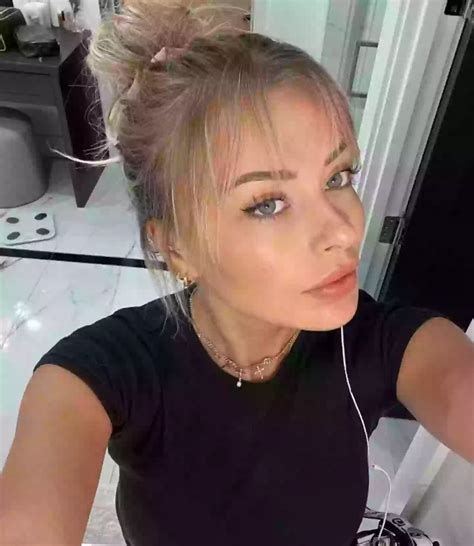 ‘Retiring’ OnlyFans star Corinna Kopf who made $67,000,000 makes ...