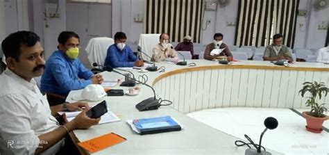 दुग्ध उत्पादकों के बनेंगे किसान क्रेडिट कार्ड - Milk producers to get KCC