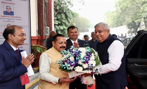 Press Release:Press Information Bureau