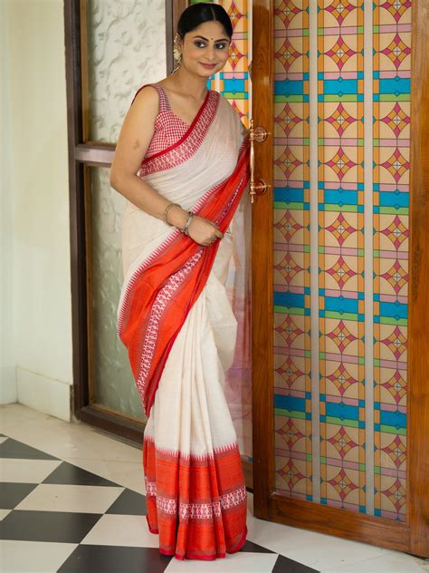 Uttariya: Curated Online Shop For Handwoven Products
