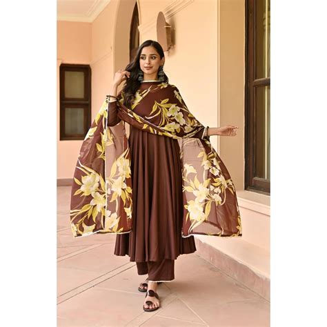 Tahira Brown Gher Set – Kameez.co