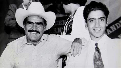 Vicente Fernandez Joven