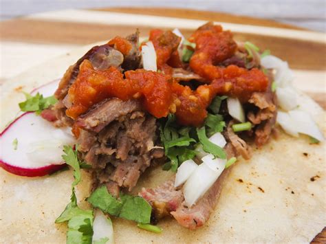 Chuck Roast Tacos - What's Smoking