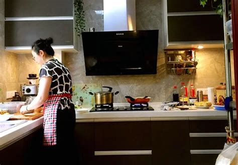 家政厨师做饭阿姨找保姆家政-影视综视频-搜狐视频