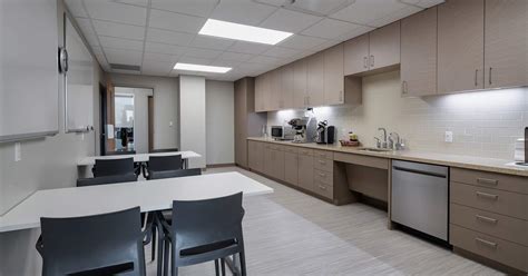 Local Community Services 的图像结果