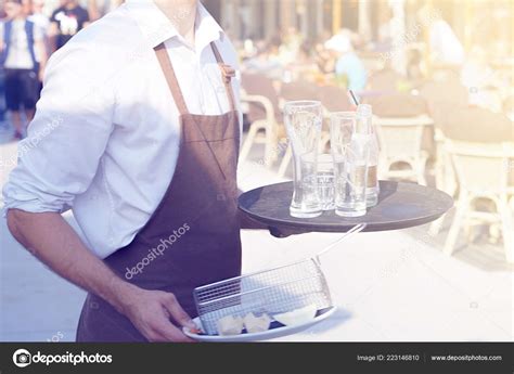 Clean Restarant Table 的图像结果