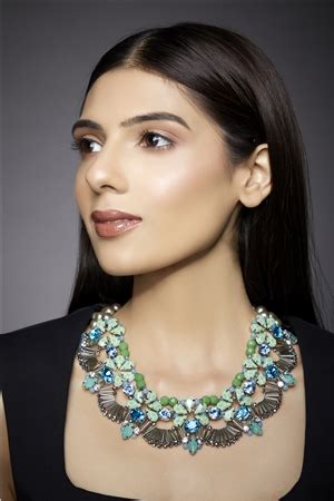 Buy Stylish Fashion Jewellery Online | Artificial Jewellery for Women