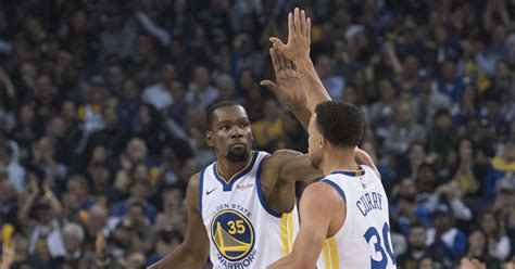 NBA: Stephen Curry, Kevin Durant combine to score 61 points and hand ...