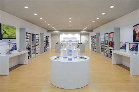 Stormfront Retail Office Photos