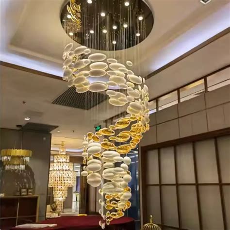 GALACTIC SWIRL CHANDELIER – prosper-lighting