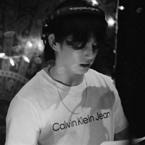 Telegram channel "𝟭𝟵𝟳𝟭" — @vevs_xm — TGStat