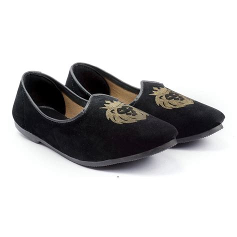 ETHNIC- JUTIS AND NAGRAS – BxxyShoes