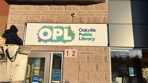 Local Business Signs 的图像结果